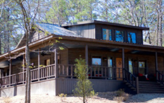 Chinaberry Cabin exterior.