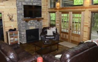 Cabin Fever cabin living room.
