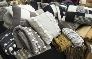 homemade-pilows-blankets