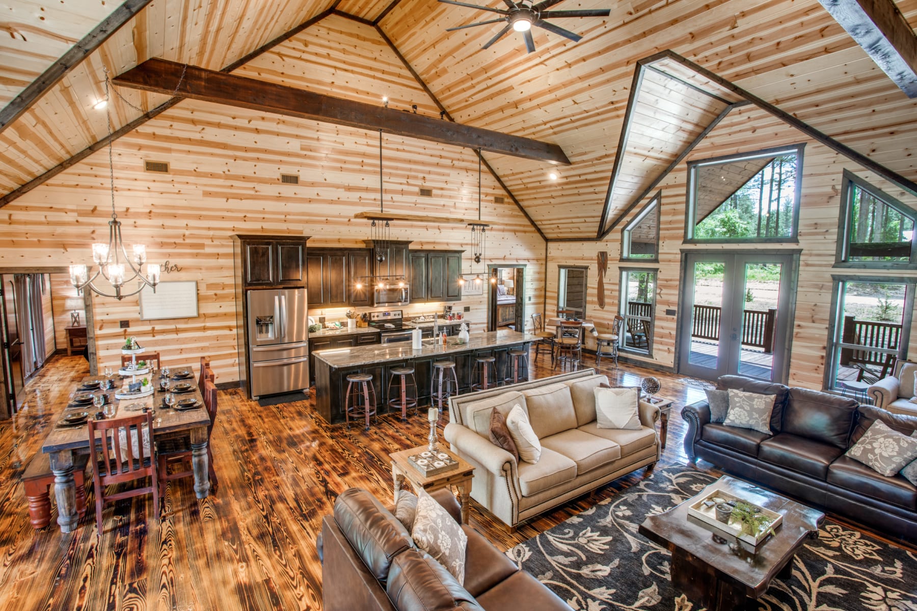 Walnut Hill Hideawy Beavers Bend Creative Escapes