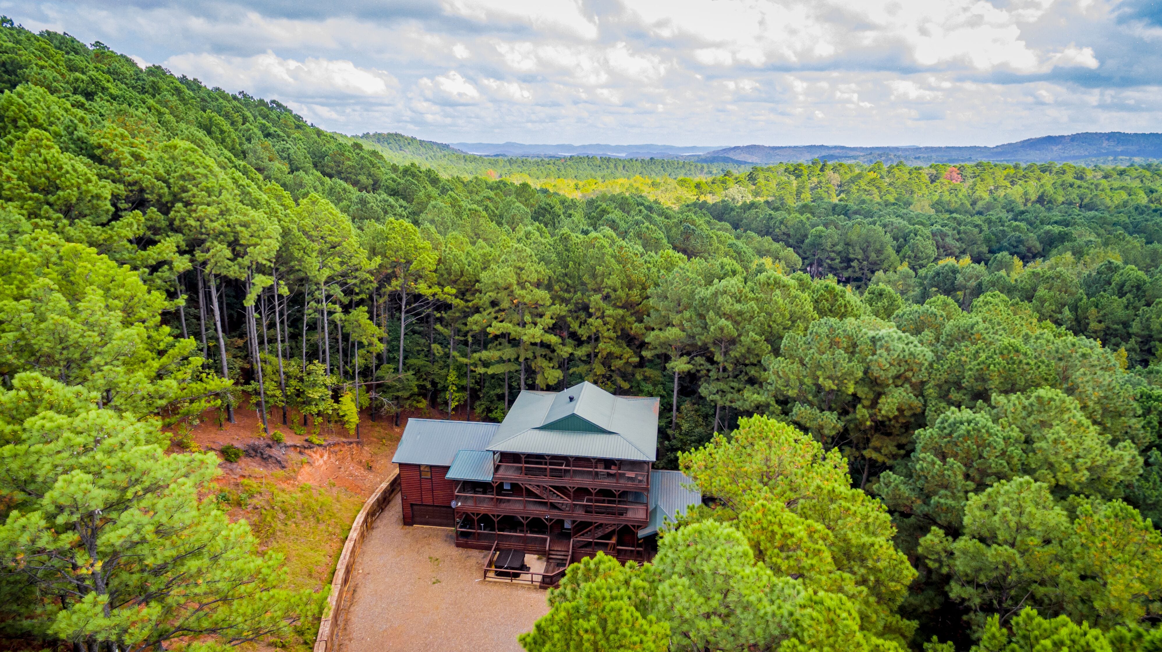 Moonshine Ridge Beavers Bend Creative Escapes