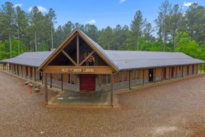 A large cabin rental perfect for group or corporate getaways in Oklahoma. 