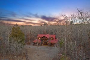 A Broken Bow cabin rental that's close to tracks for racing go-karts.