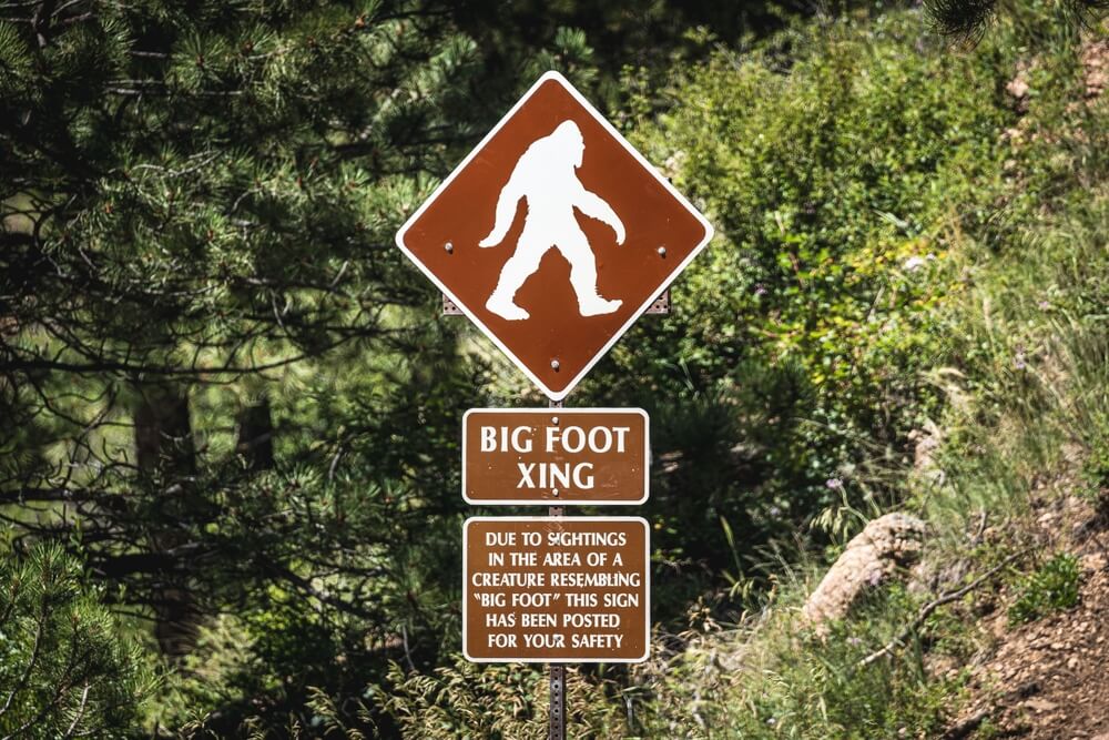 A bigfoot crossing sign near Hochatown, Oklahoma.